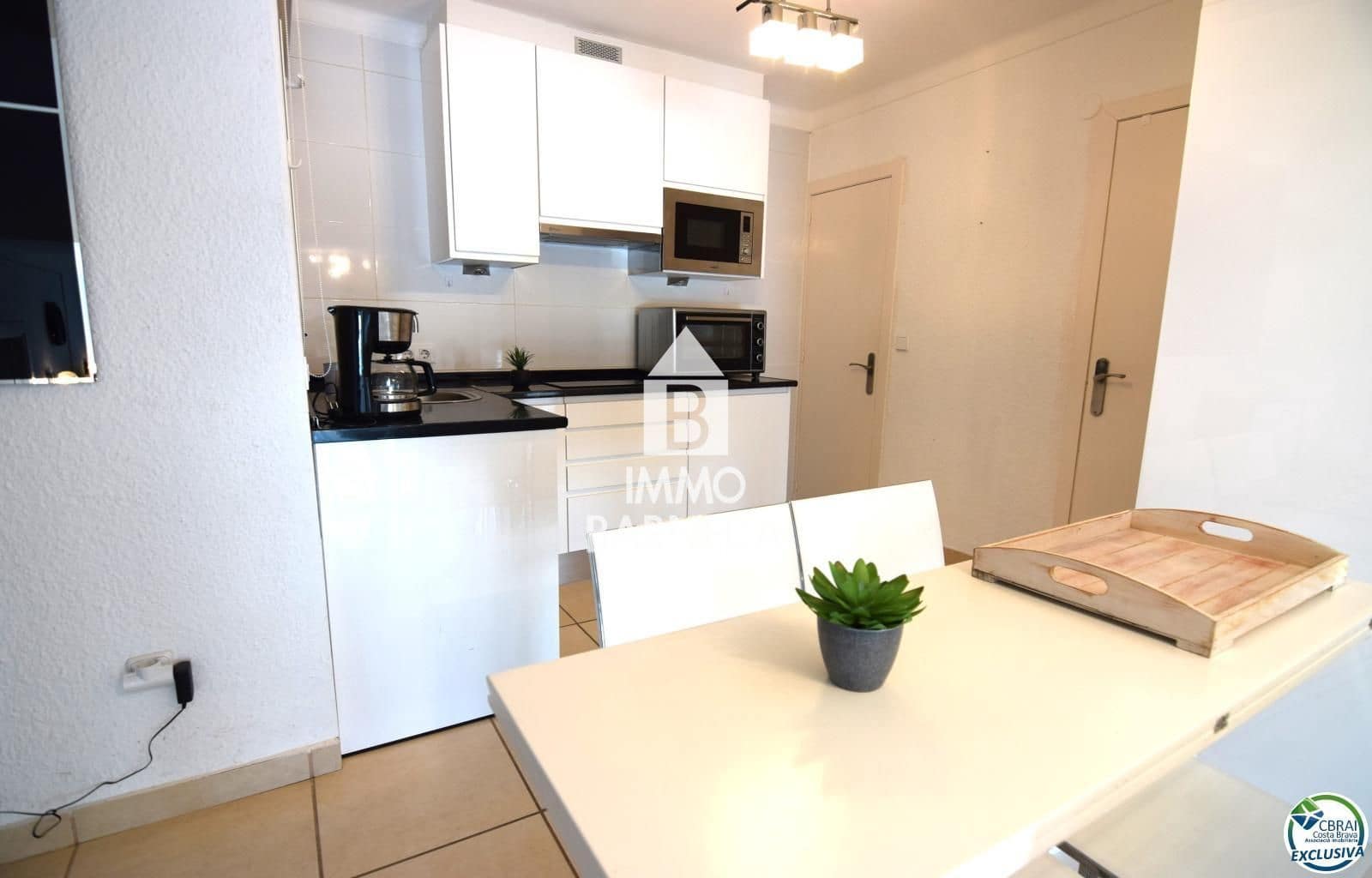 2 bedroom Flat for sale in Empuriabrava - € 215,000 (Ref: 9609548)