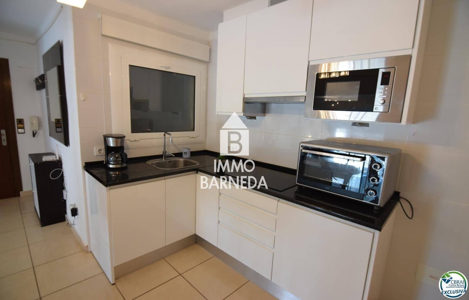 2 bedroom Flat for sale in Empuriabrava - € 215,000 (Ref: 9609548)