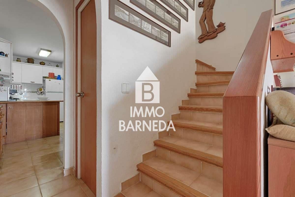 Chalet de 4 habitaciones en Santa Margarida en venta con garaje - 645.000 € (Ref: 9609549)