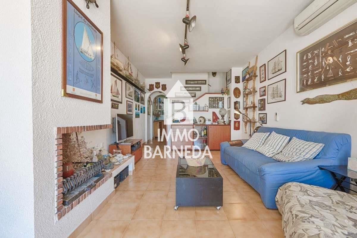 Chalet de 4 habitaciones en Santa Margarida en venta con garaje - 645.000 € (Ref: 9609549)