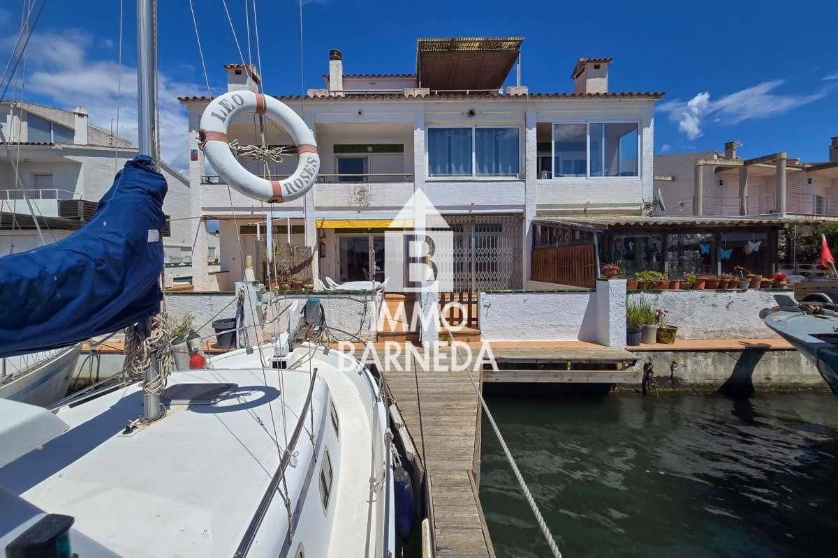 Chalet de 4 habitaciones en Santa Margarida en venta con garaje - 645.000 € (Ref: 9609549)