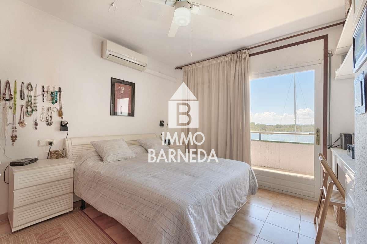 Chalet de 4 habitaciones en Santa Margarida en venta con garaje - 645.000 € (Ref: 9609549)