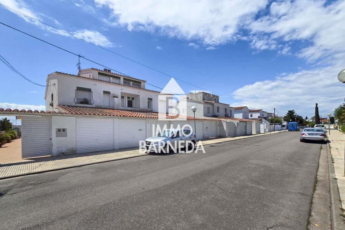 Chalet de 4 habitaciones en Santa Margarida en venta con garaje - 645.000 € (Ref: 9609549)