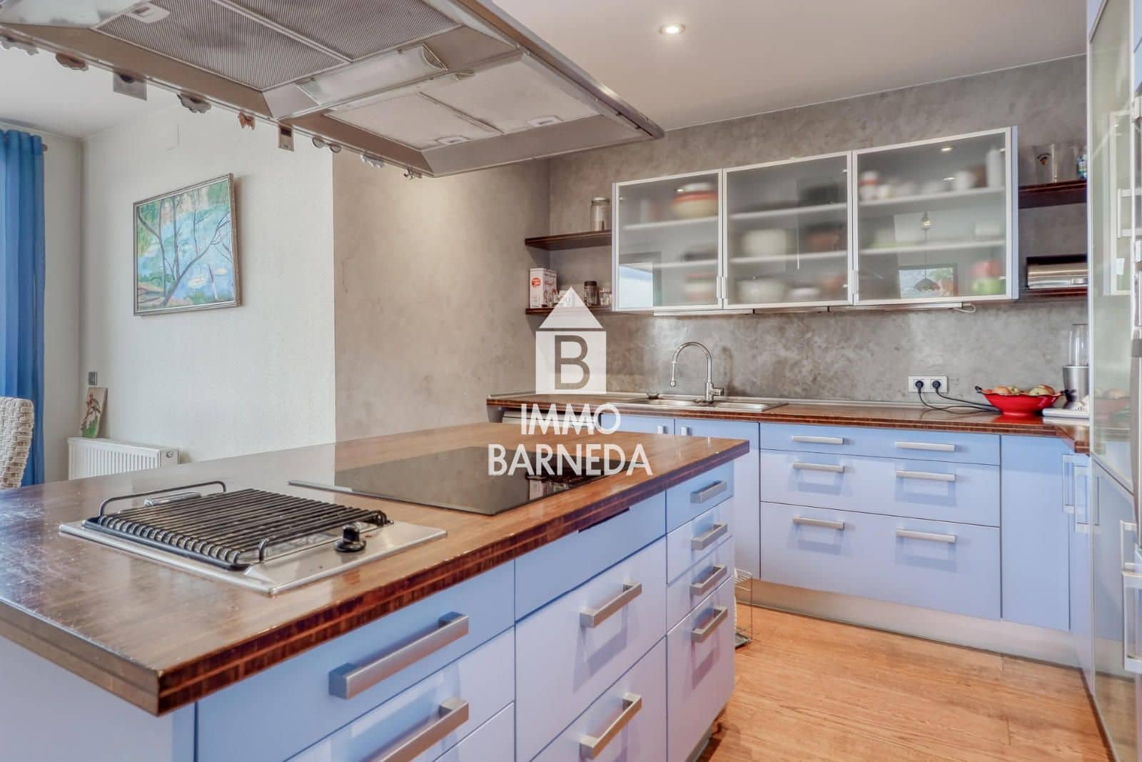 3 makuuhuone Omakotitalo myytävänä paikassa Roses mukana uima-altaan 
autotalli - 980 000 € (Ref: 9623226)