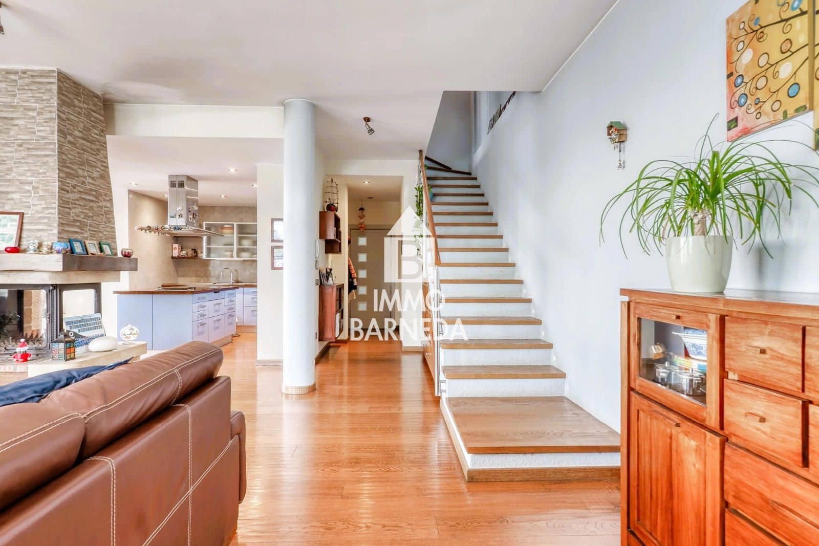 3 makuuhuone Omakotitalo myytävänä paikassa Roses mukana uima-altaan 
autotalli - 980 000 € (Ref: 9623226)