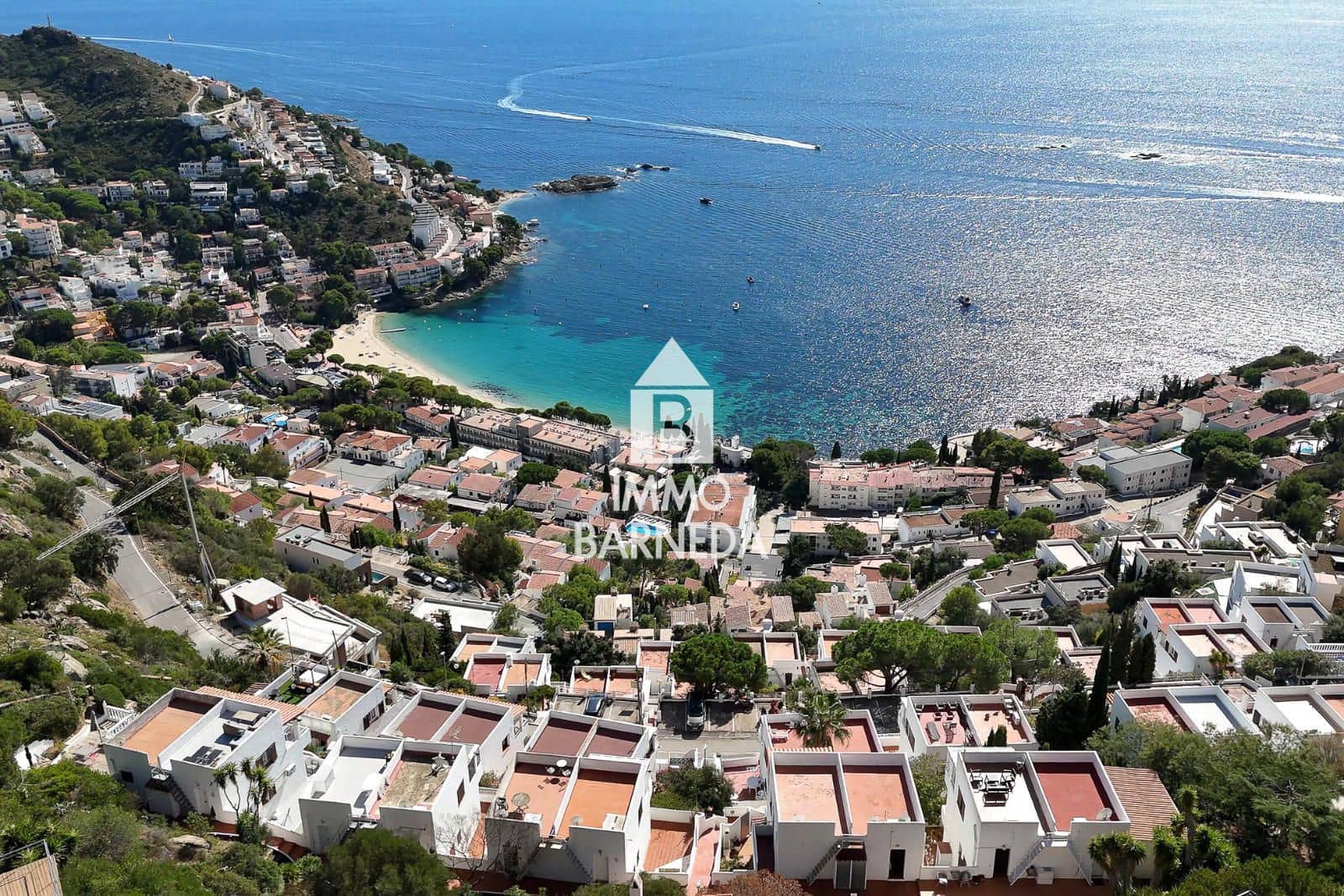 3 makuuhuone Omakotitalo myytävänä paikassa Roses mukana uima-altaan 
autotalli - 980 000 € (Ref: 9623226)