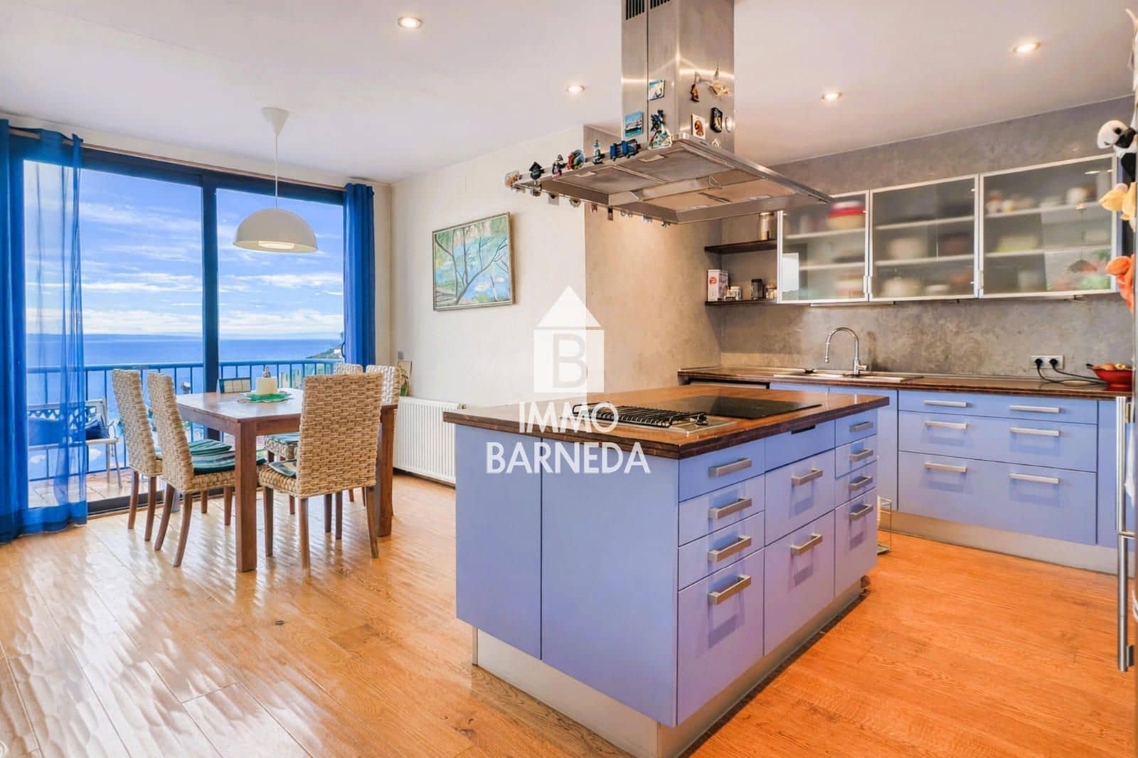 3 bedroom Villa for sale in Roses with pool garage - € 980,000 (Ref: 9623226)