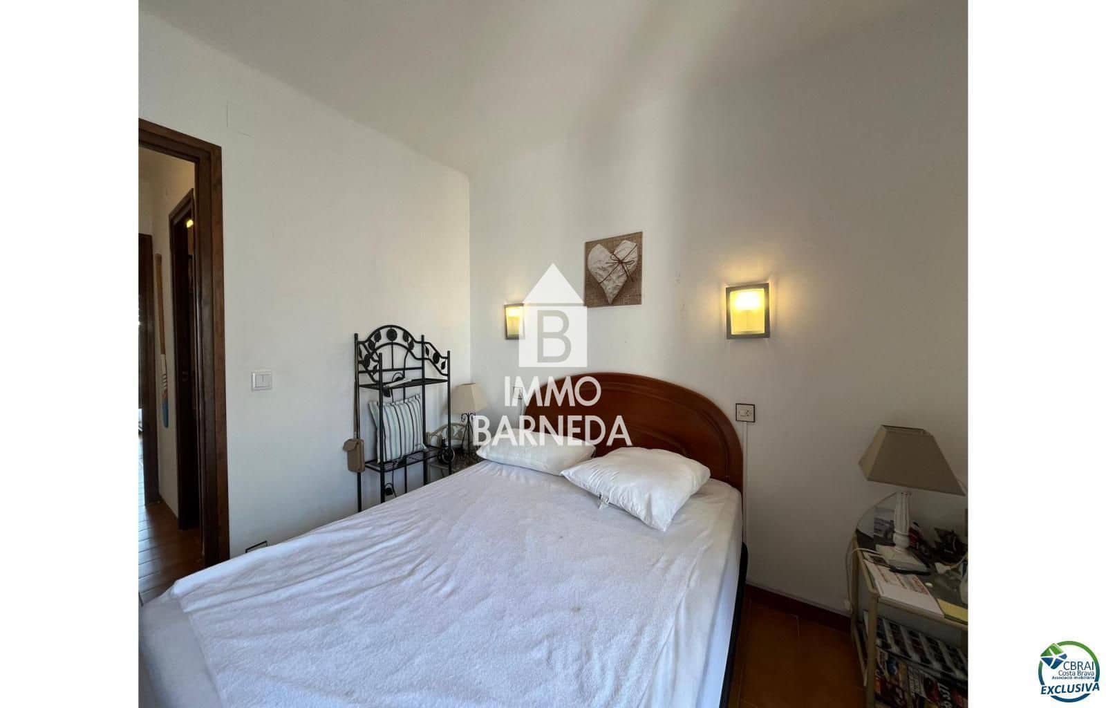 Piso de 2 habitaciones en Empuriabrava en venta - 255.000 € (Ref: 9627990)