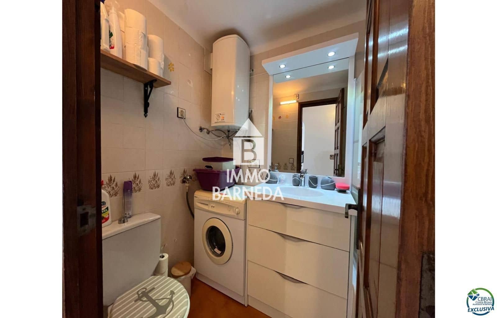 Piso de 2 habitaciones en Empuriabrava en venta - 255.000 € (Ref: 9627990)