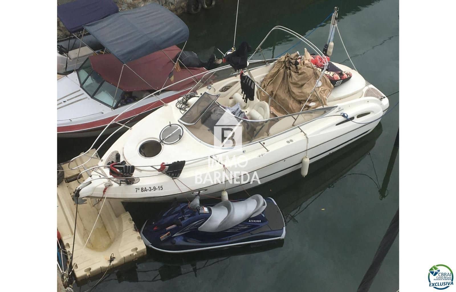 Piso de 2 habitaciones en Empuriabrava en venta - 255.000 € (Ref: 9627990)