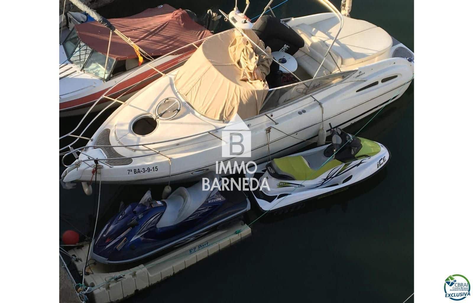 Piso de 2 habitaciones en Empuriabrava en venta - 255.000 € (Ref: 9627990)