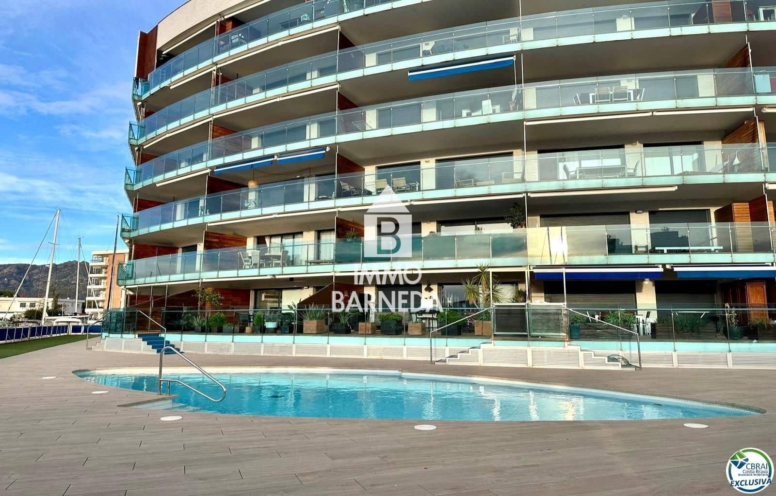 2 bedroom Flat for sale in Santa Margarida with pool garage - € 350,000 (Ref: 9631443)