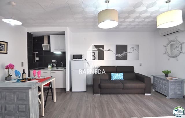 Mieszkanie na sprzedaż w Santa Margarida, Roses z basenem - 118 000 € (Ref: 9634620)