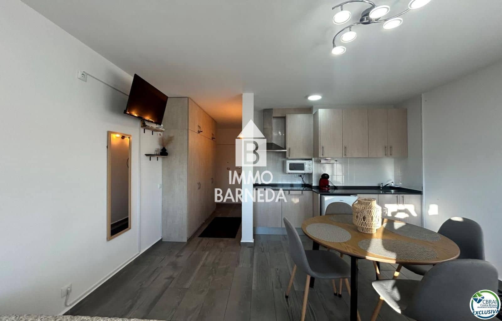 Flat for sale in Empuriabrava - € 134,000 (Ref: 9645595)