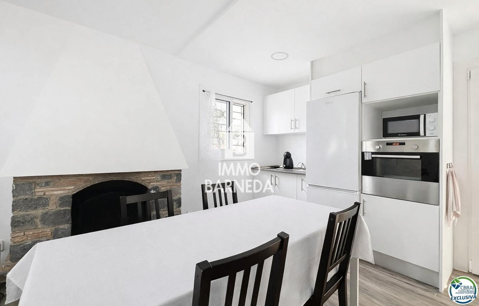 4 bedroom Villa for sale in Empuriabrava with garage - € 369,000 (Ref: 9649842)