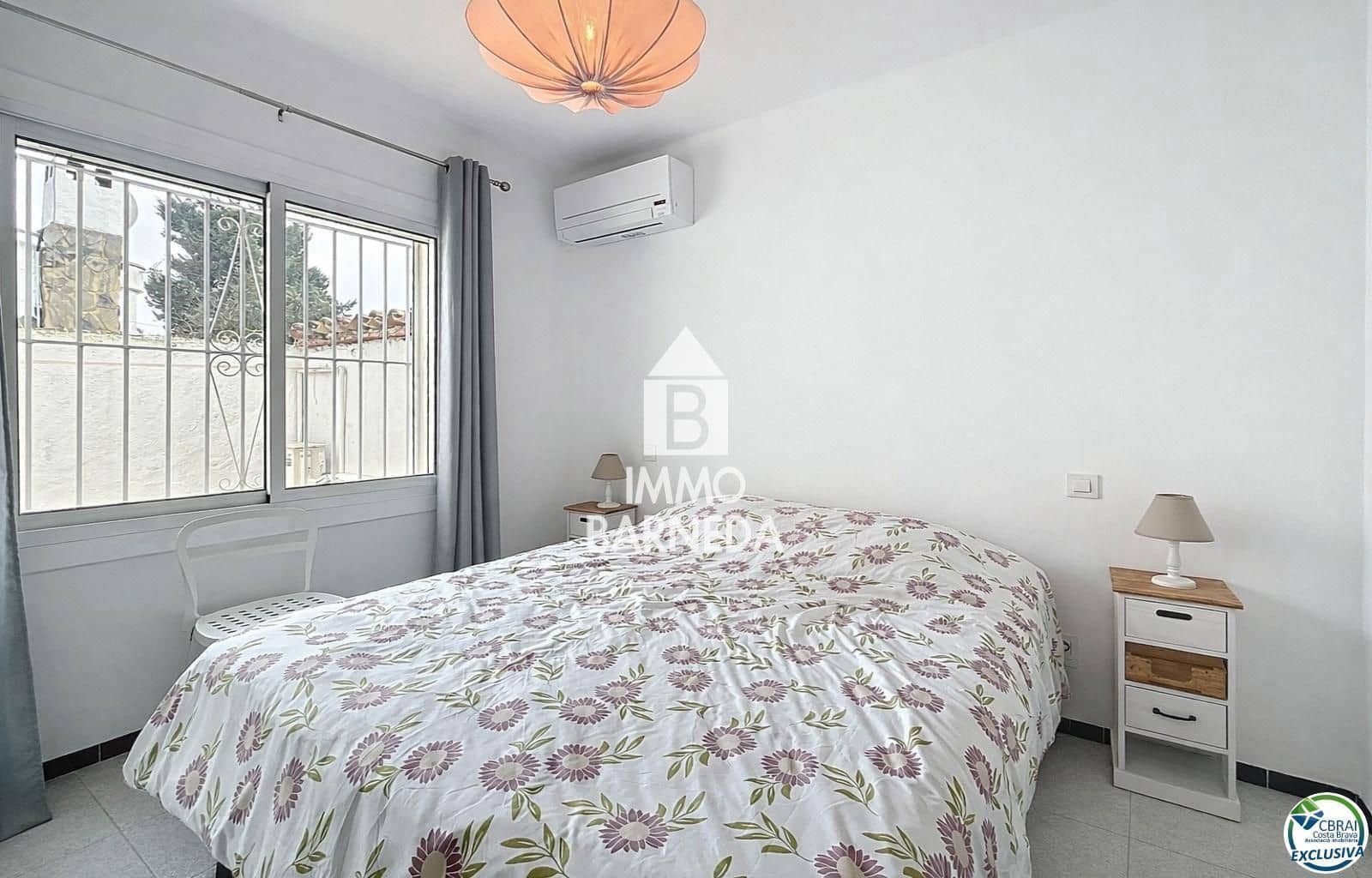 4 bedroom Villa for sale in Empuriabrava with garage - € 369,000 (Ref: 9649842)