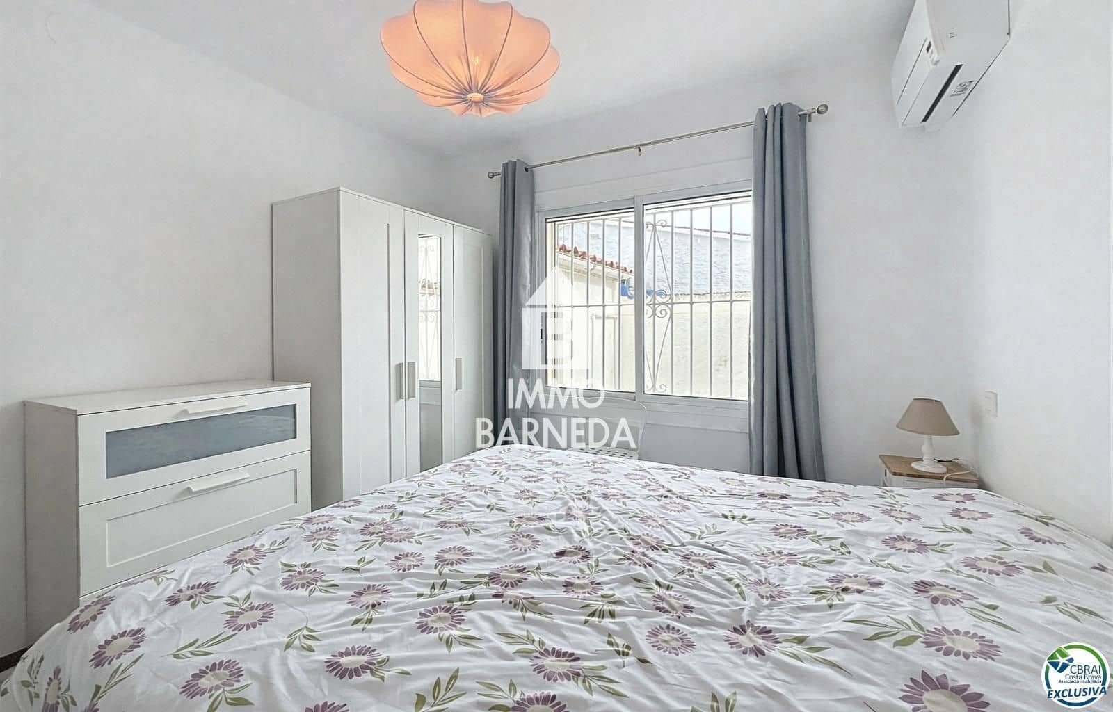 4 bedroom Villa for sale in Empuriabrava with garage - € 369,000 (Ref: 9649842)