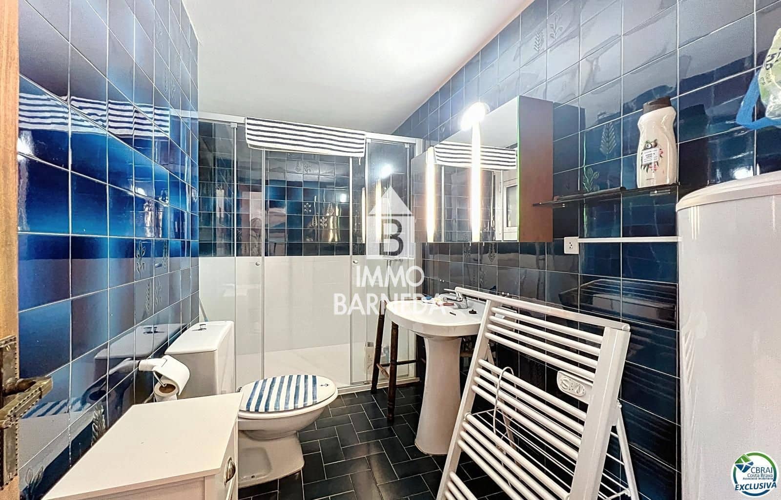 4 bedroom Villa for sale in Empuriabrava with garage - € 369,000 (Ref: 9649842)