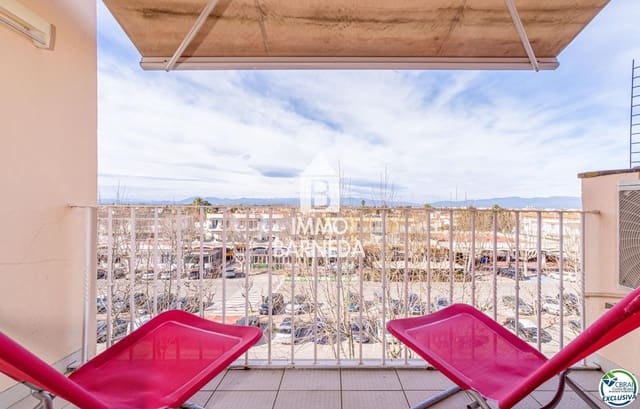 3 sovrum Lägenhet till salu i Empuriabrava, Castelló d'Empúries med pool - 205 000 € (Ref: 9652356)