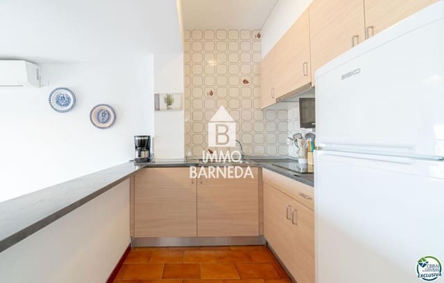 3 sovrum Lägenhet till salu i Empuriabrava, Castelló d'Empúries med pool - 205 000 € (Ref: 9652356)