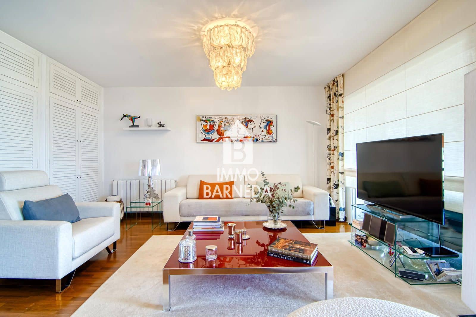 3 slaapkamer Flat te koop in Roses met zwembad garage - € 475.000 (Ref: 9664336)