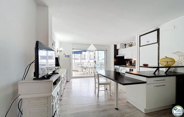 2 chambre Appartement à vendre à Santa Margarida, Roses - 227 000 € (Ref: 9667198)