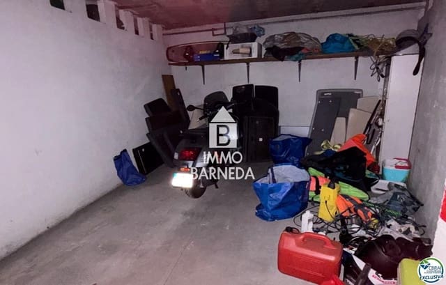 Garage til salg i Roses - € 35.000 (Ref: 9671261)