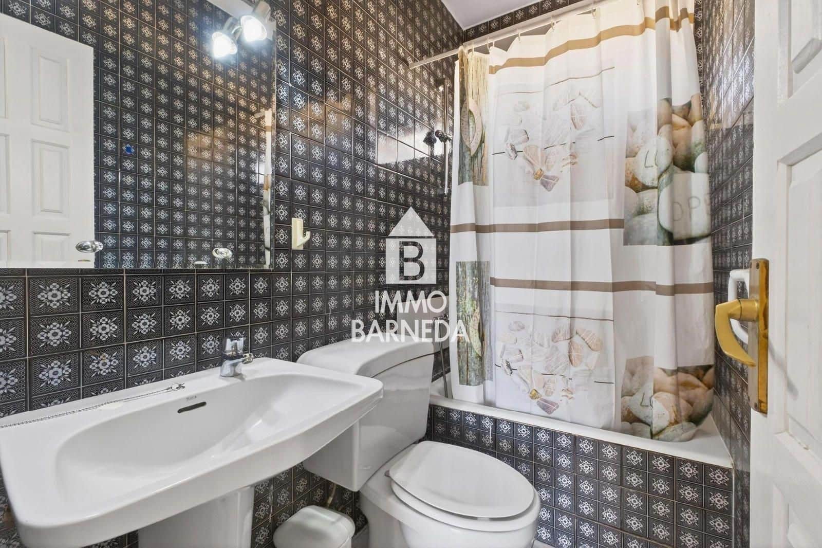 2 Zimmer Wohnung zu verkaufen in Empuriabrava mit Pool Garage - 170.000 € (Ref: 9675106)