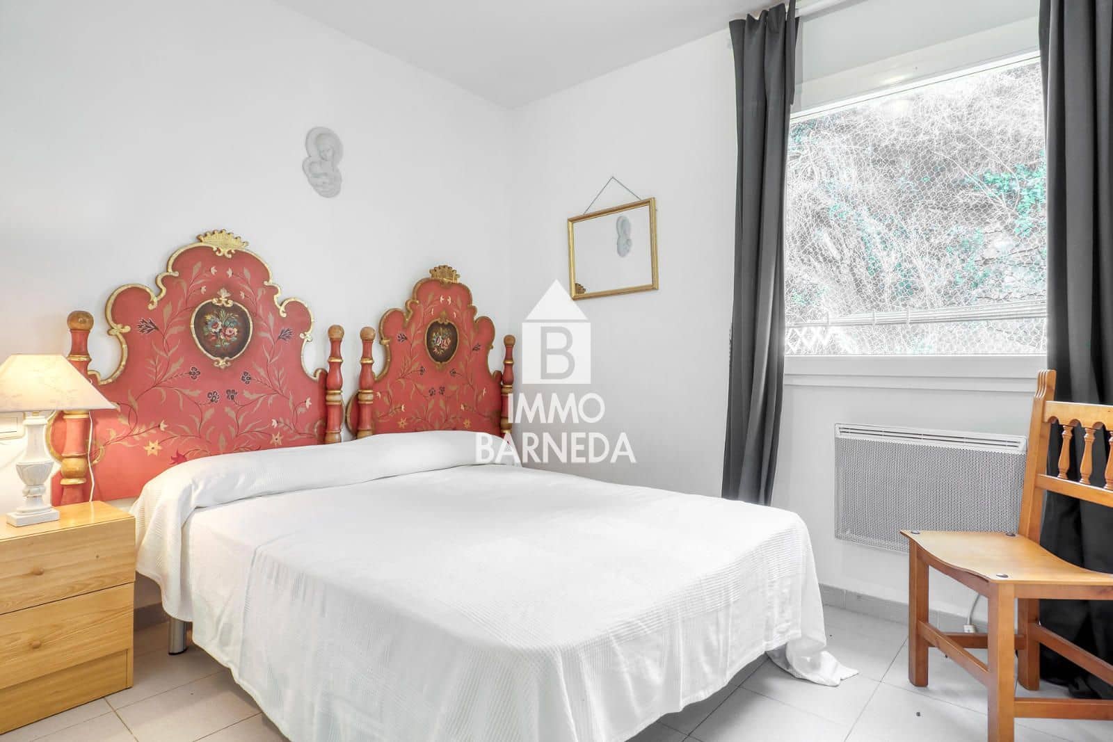 2 slaapkamer Flat te koop in Roses - € 235.000 (Ref: 9679285)