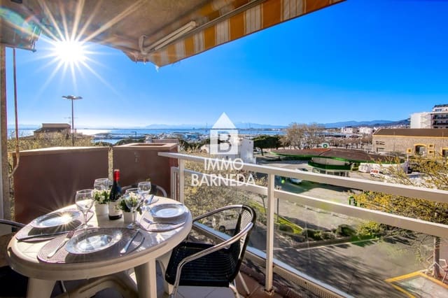 2 makuuhuone Asunto myytävänä paikassa Roses - 235 000 € (Ref: 9679285)