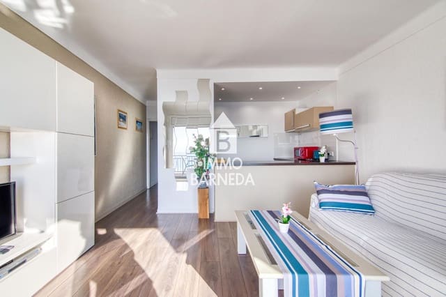 1 slaapkamer Flat te koop in Roses met garage - € 224.000 (Ref: 9684334)