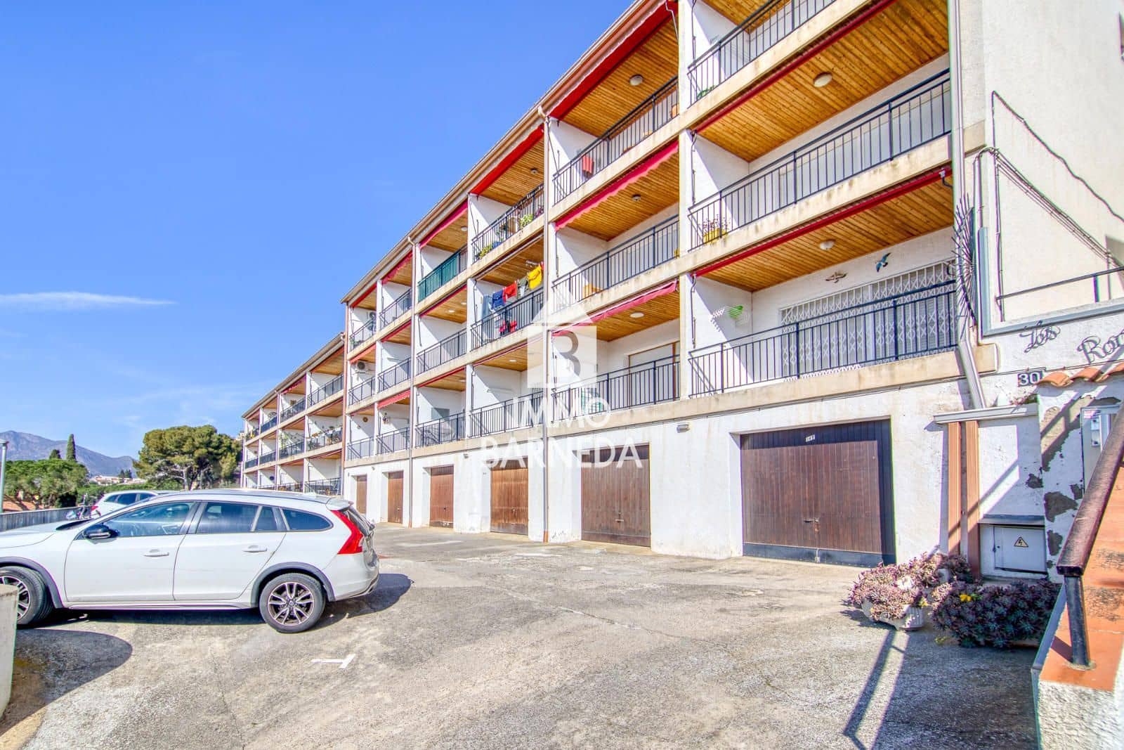 1 slaapkamer Flat te koop in Roses met garage - € 224.000 (Ref: 9684334)