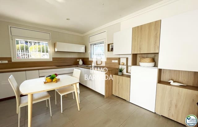 4 sovrum Villa till salu i El Mas Fumats, Roses med pool garage - 765 000 € (Ref: 9699259)