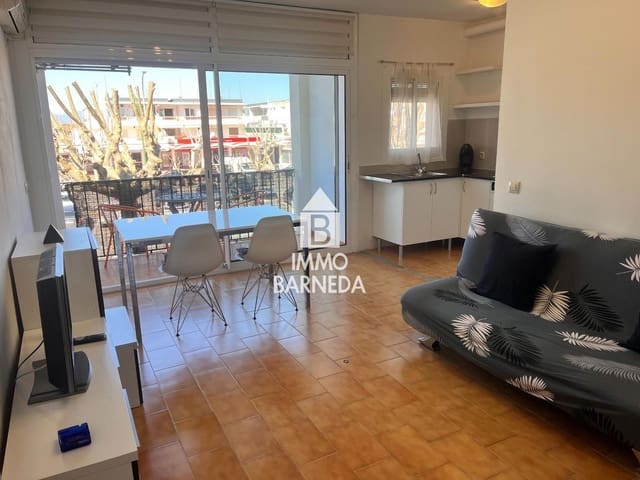 1 slaapkamer Flat te koop in Empuriabrava, Castelló d'Empúries met zwembad - € 135.000 (Ref: 9699260)