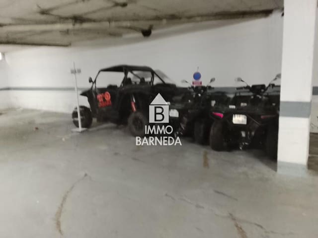 Garaż na sprzedaż w Roses - 24 500 € (Ref: 9708128)