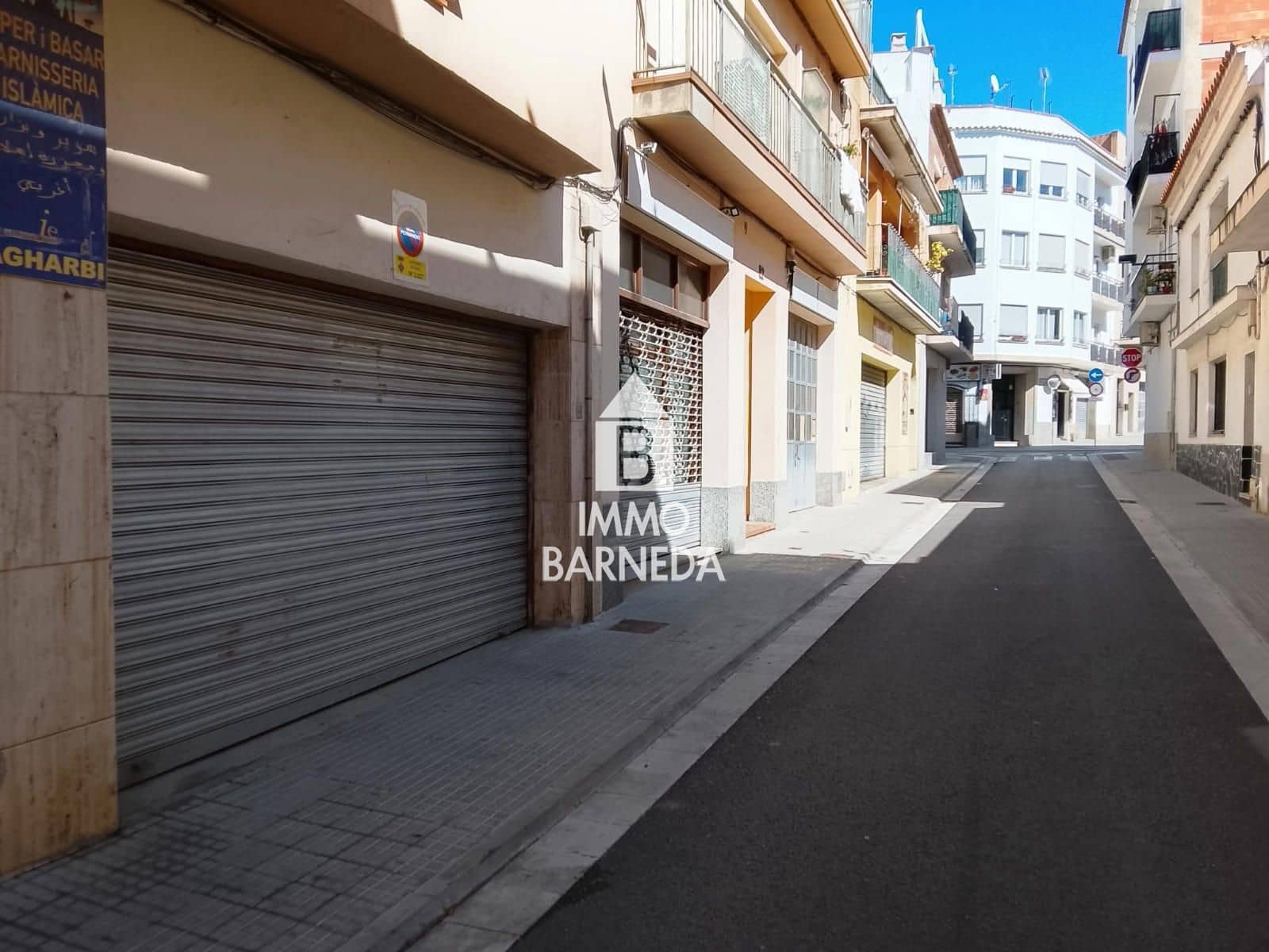 Garage for sale in Roses - € 24,500 (Ref: 9708128)