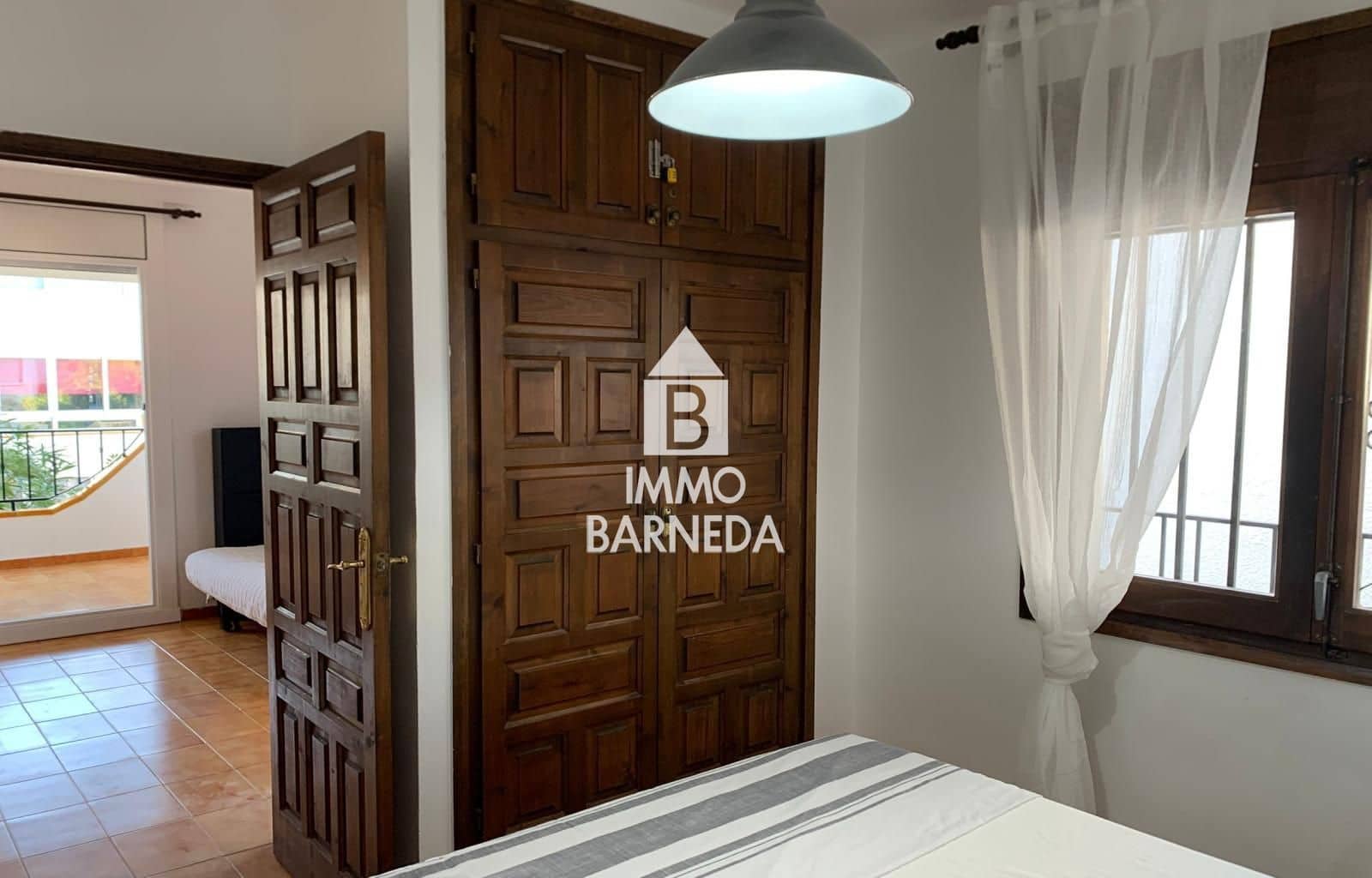 Piso de 1 habitación en Roses en venta con piscina garaje - 139.000 € (Ref: 9713236)