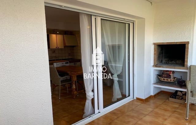 Piso de 1 habitación en Roses en venta con piscina garaje - 139.000 € (Ref: 9713236)