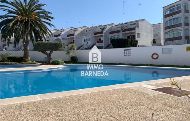Piso de 1 habitación en Roses en venta con piscina garaje - 139.000 € (Ref: 9713236)