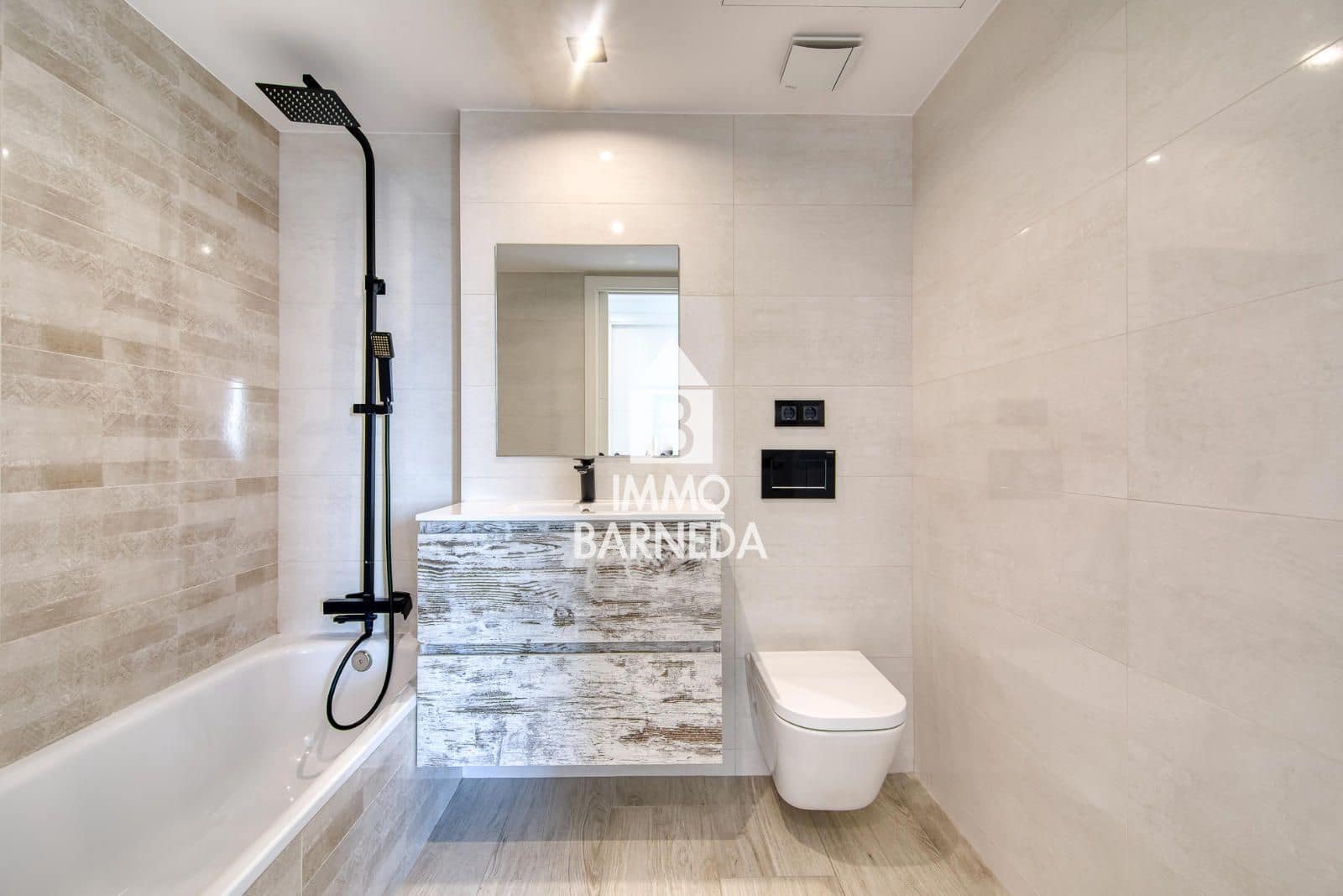 4 bedroom Villa for sale in Palau-saverdera with pool garage - € 790,000 (Ref: 9715613)