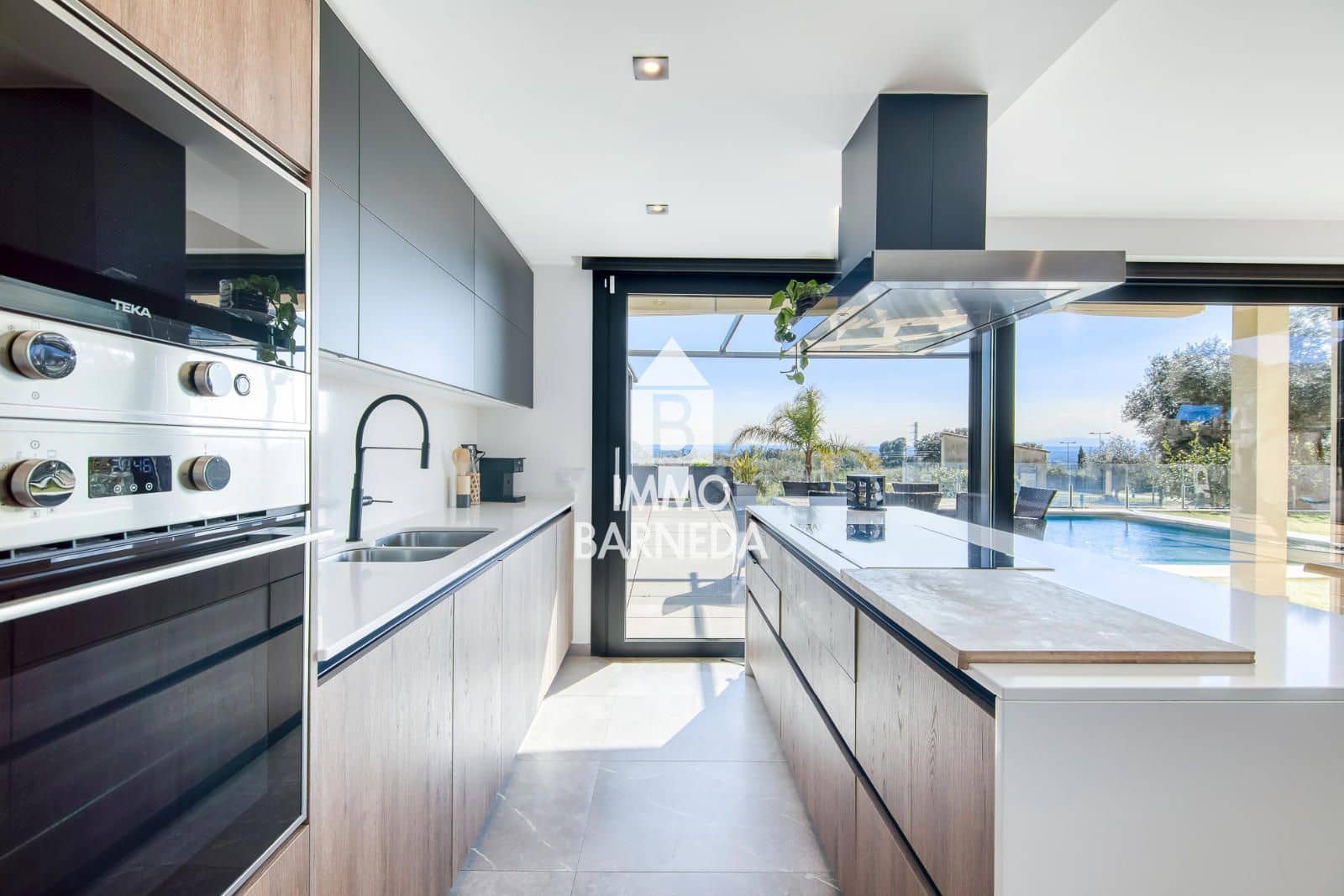 4 bedroom Villa for sale in Palau-saverdera with pool garage - € 790,000 (Ref: 9715613)