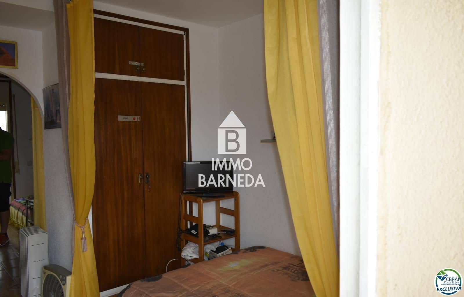 Flat for sale in Santa Margarida - € 94,000 (Ref: 9720579)