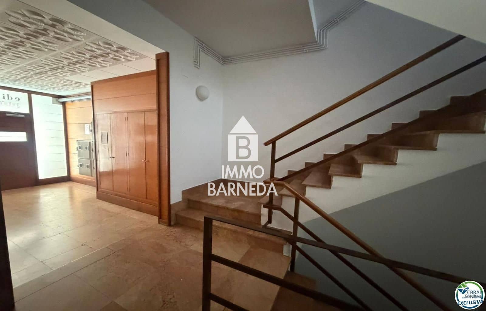 3 slaapkamer Flat te koop in Roses - € 530.000 (Ref: 9733397)