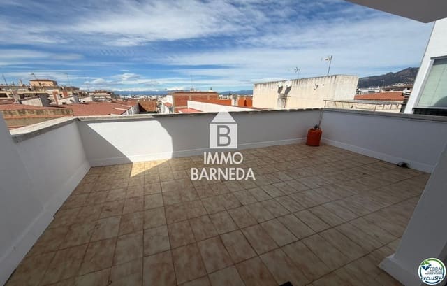 3 slaapkamer Flat te koop in Roses - € 530.000 (Ref: 9733397)