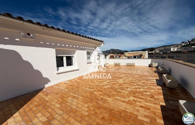 3 slaapkamer Flat te koop in Roses - € 530.000 (Ref: 9733397)