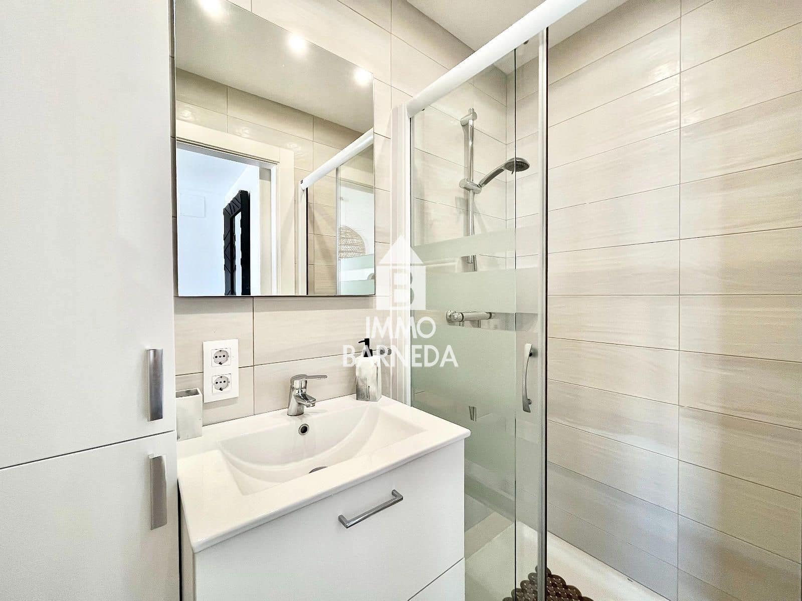 2 Zimmer Wohnung zu verkaufen in Roses mit Garage - 360.000 € (Ref: 9737117)