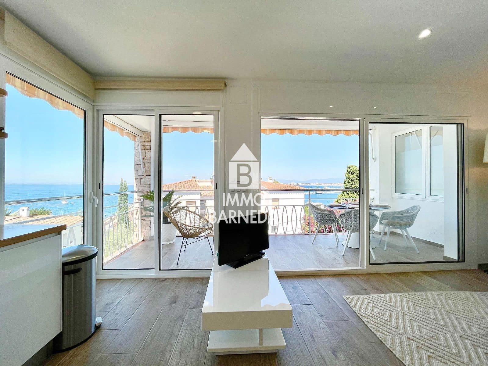 2 Zimmer Wohnung zu verkaufen in Roses mit Garage - 360.000 € (Ref: 9737117)