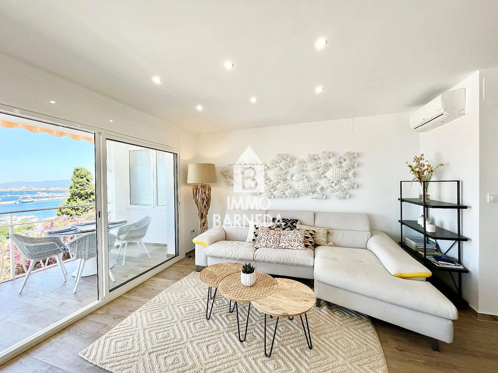 2 Zimmer Wohnung zu verkaufen in Roses mit Garage - 360.000 € (Ref: 9737117)