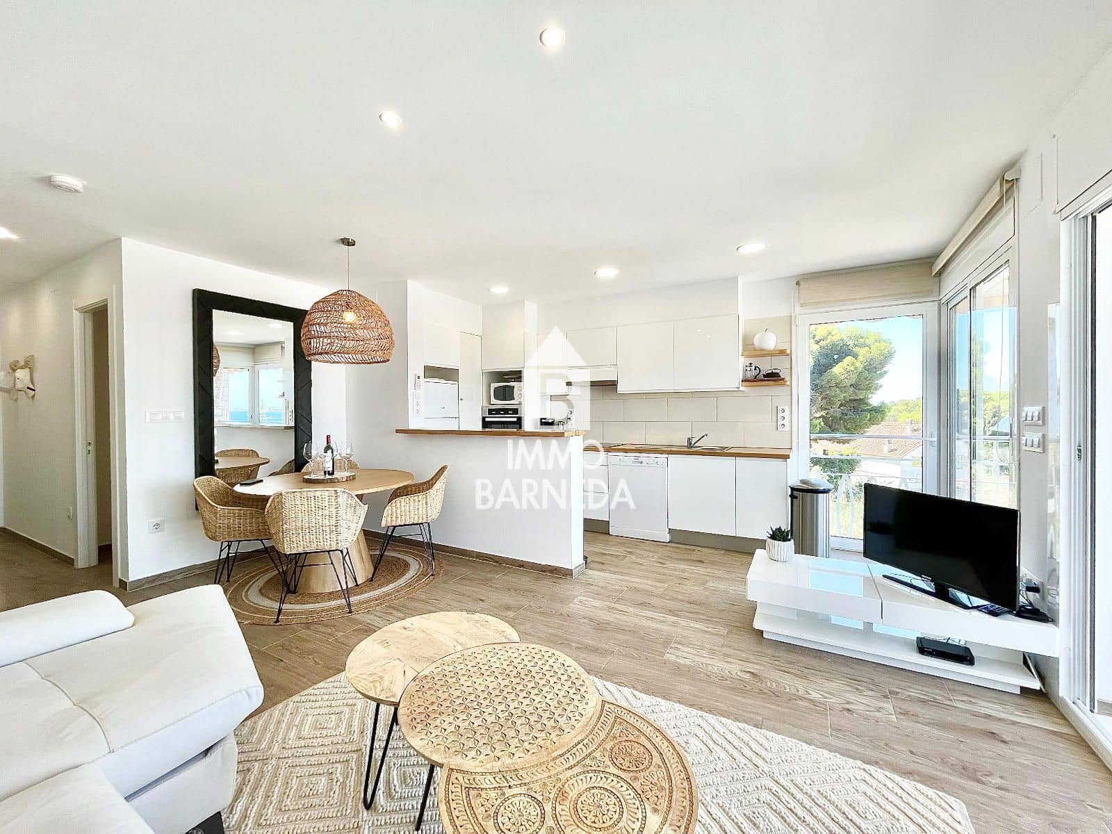 2 Zimmer Wohnung zu verkaufen in Roses mit Garage - 360.000 € (Ref: 9737117)