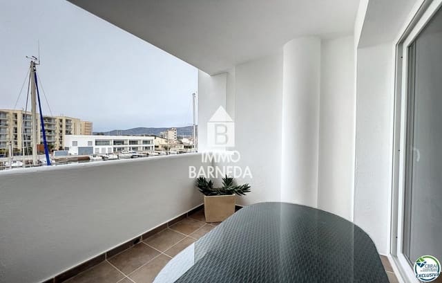 Piso de 1 habitación en Santa Margarida, Roses en venta con piscina - 169.000 € (Ref: 9739125)